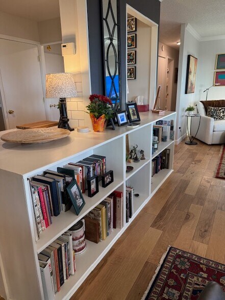 Living Room Built-ins - 3131 E Alameda Ave