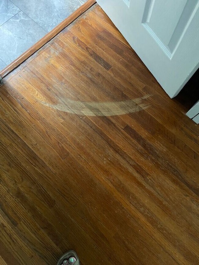 Building Photo - Beautiful 3brm, 2bath Home in Heart of Burns!!