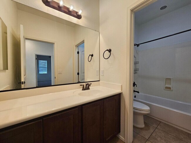 Building Photo - 3542 S Posse Trail