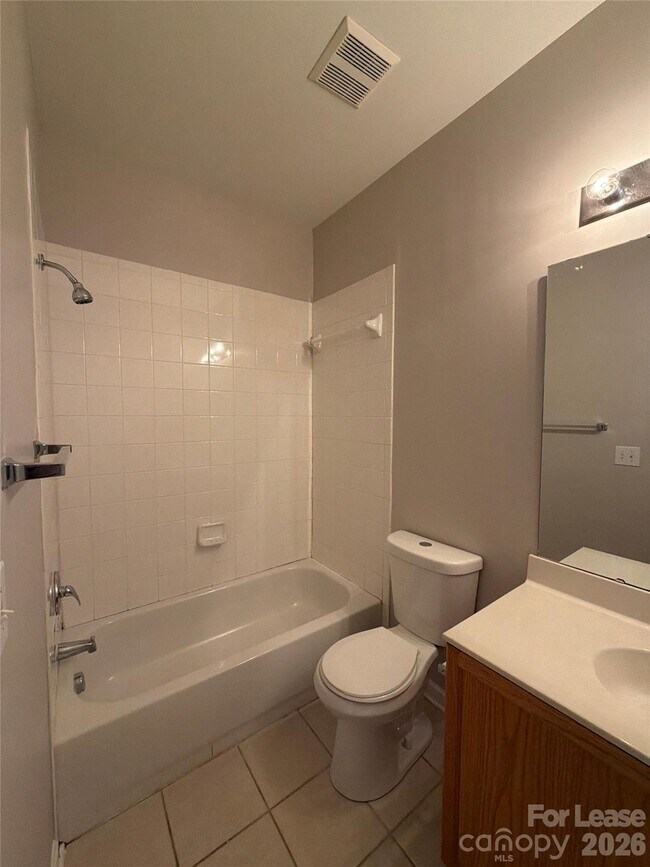 Building Photo - 7137 Founders Club Ct