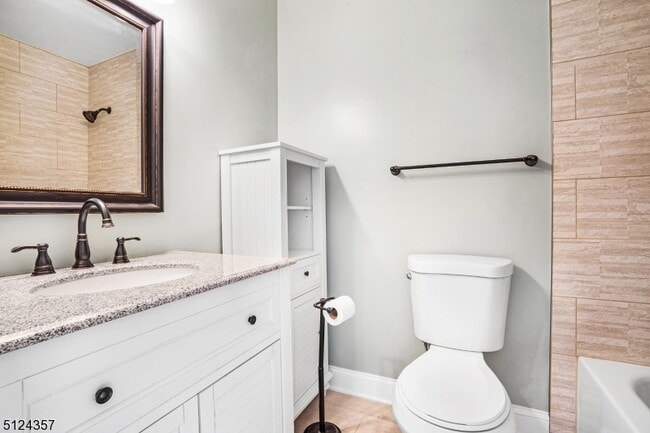 Building Photo - 1 Tempe Wick Rd