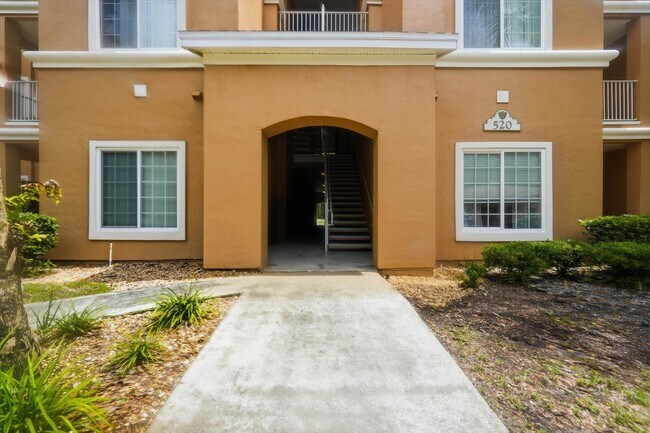 Building Photo - 520 Florida Club Blvd