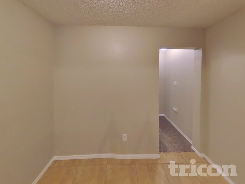 Building Photo - 6621 Brookhaven Trail