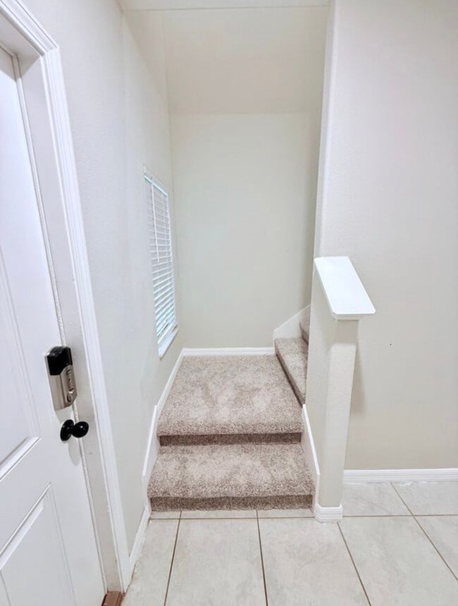 Building Photo - 7109 Amelia Cove Ct
