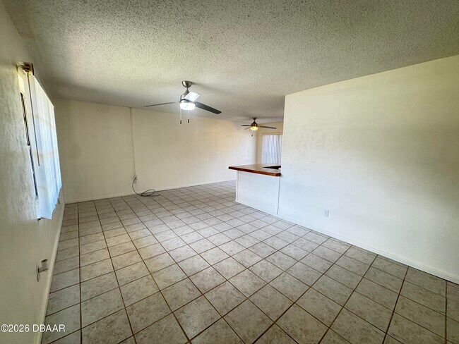 Building Photo - 319 Cavanah Dr