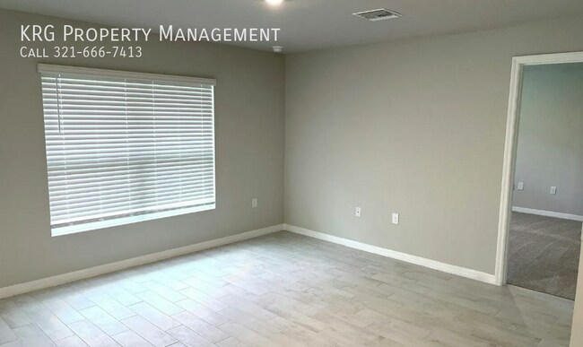 Building Photo - 3020 N Lakewood Rd