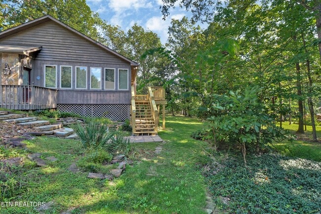 Building Photo - 101 Walden Ridge Dr