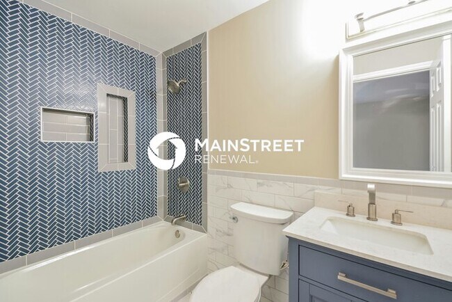 Building Photo - 3 Bedroom Pet-Friendly Home in NASHVILLE, TN with Main Street Renewal