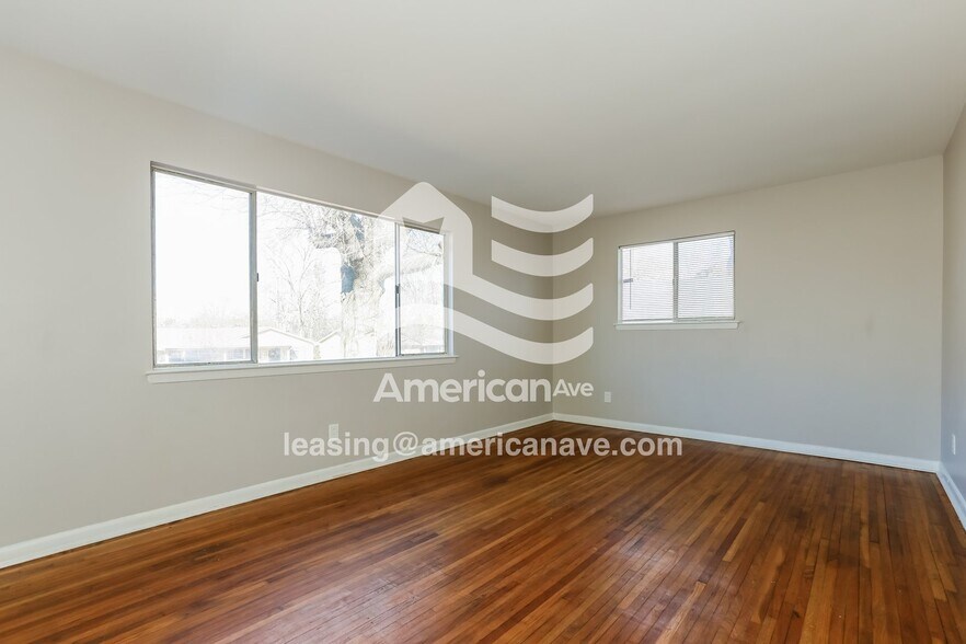 Building Photo - 5005 Gum Springs Rd