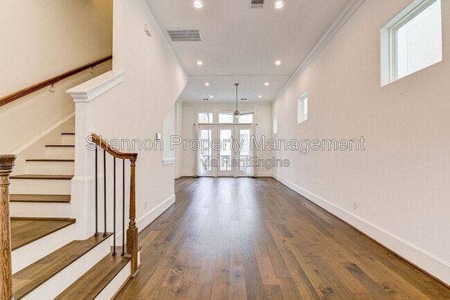 Building Photo - 2724 Dolce Oaks Dr