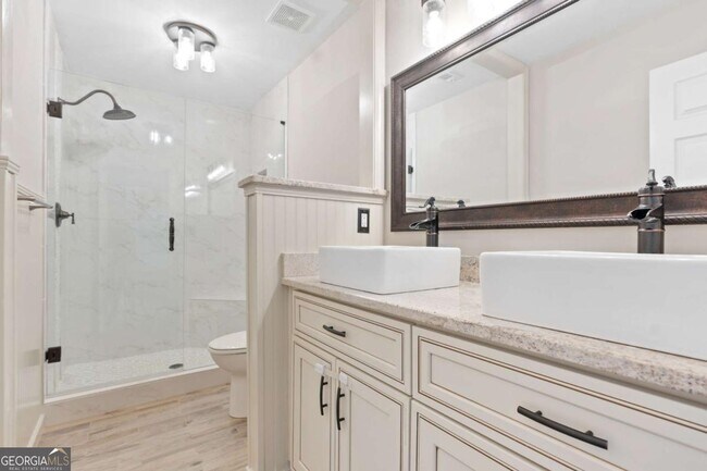 Building Photo - 6462 Millstone Cove Dr