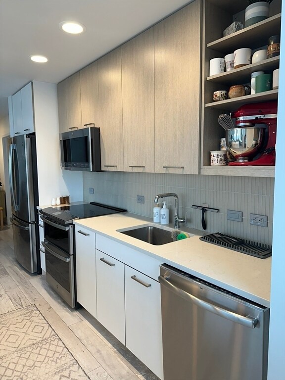 Building Photo - 125 Guest St