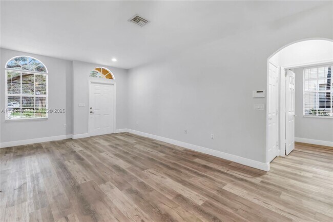 Building Photo - 2540 SW 85th Terrace