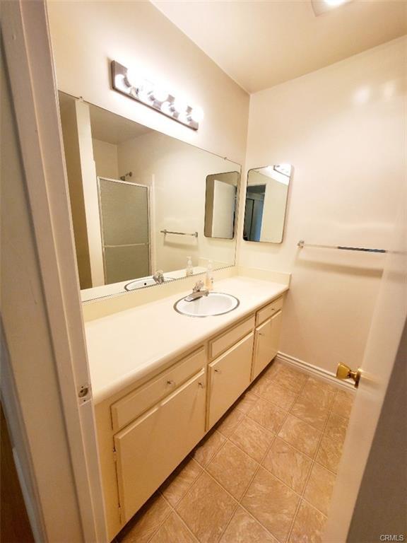 Bathroom - 14141 Dickens St