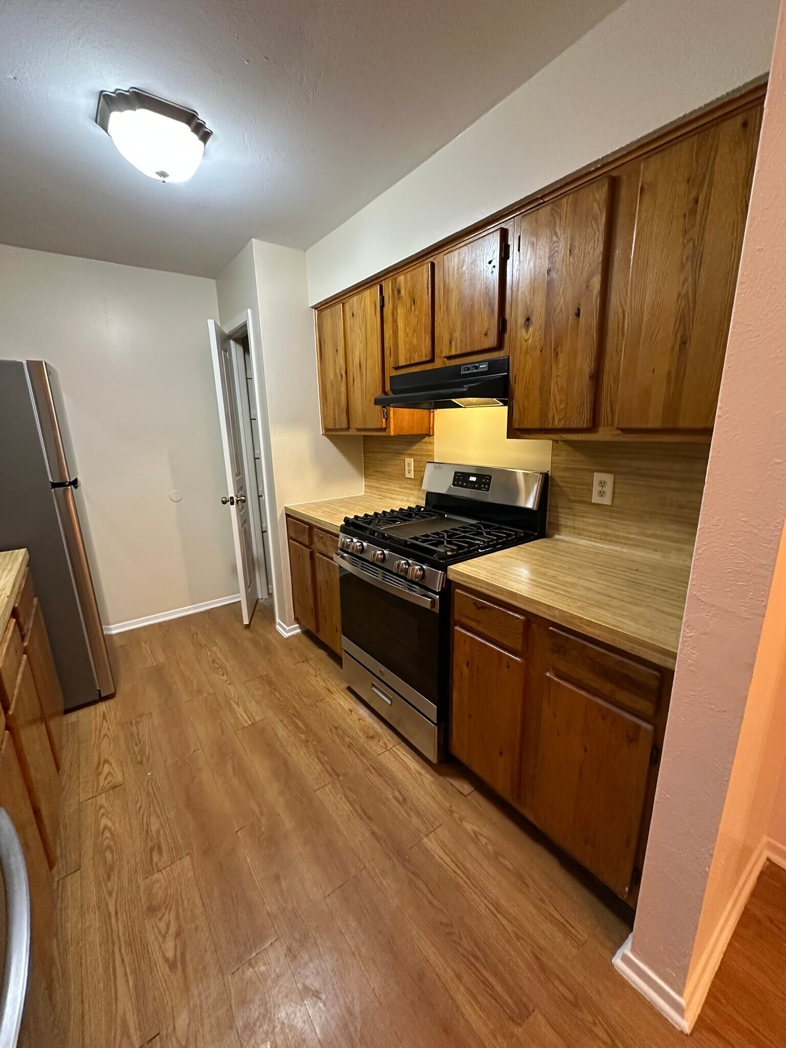 Building Photo - 4504 Dorsett Oaks Cir