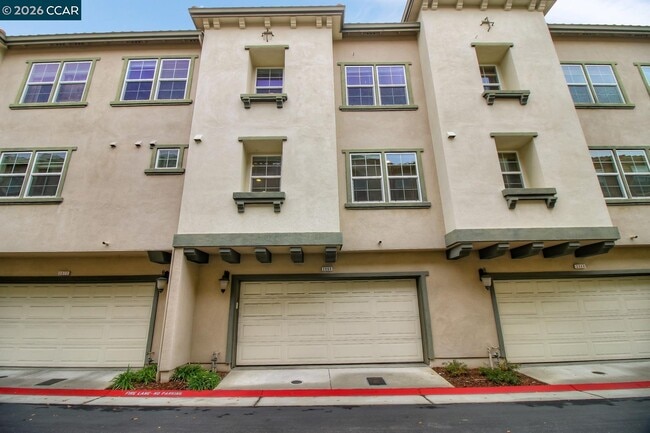 Building Photo - 2066 Mendocino Lane