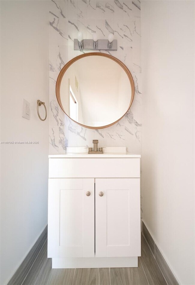 Building Photo - 5670 NW 116th Ave