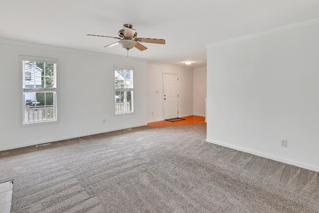 Building Photo - 145 Fountain Springs Rd