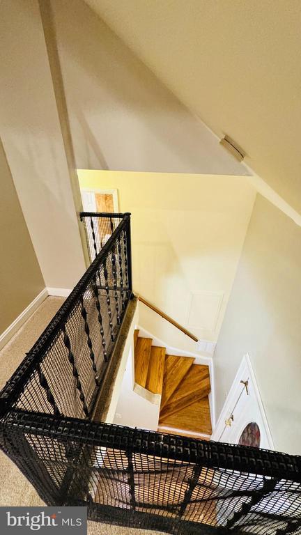 Building Photo - 1111 Dennis Ave