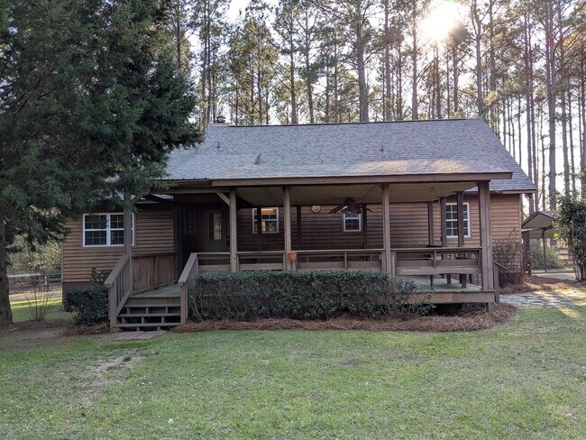 Primary Photo - 250 Cassie Ree Rd