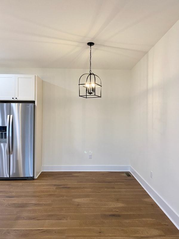 Building Photo - 503 Cottage Wy