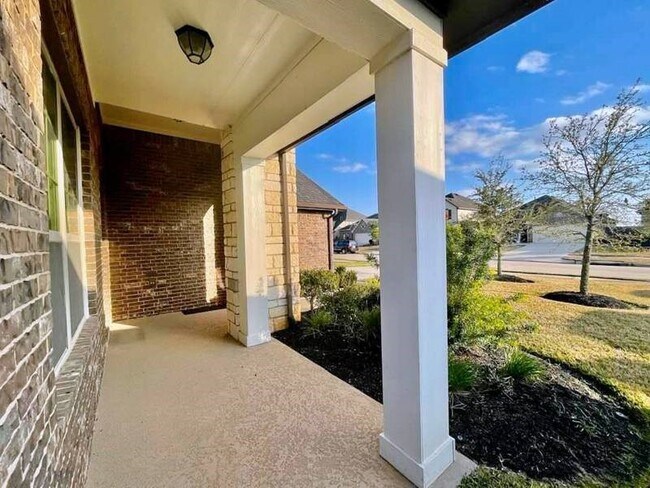 Building Photo - 19642 Travis Cannon Ln