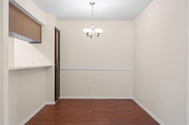 Building Photo - 10616 Mellow Meadow Dr