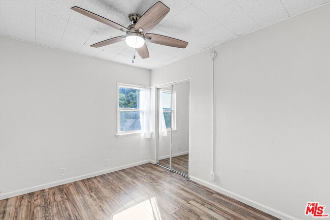 Building Photo - 4537 College View Ave