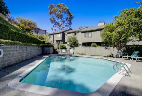 Building Photo - 844 Reichert Ave