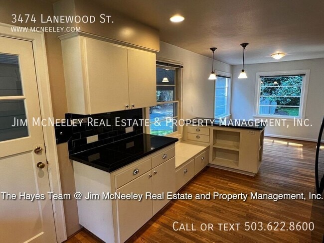 Building Photo - 3474 Lanewood St