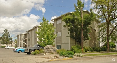 Building Photo - Ridgewood Terrace