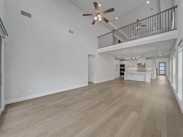 Building Photo - 861 Lady Tessala Ave