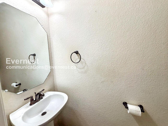 Building Photo - 14001 Avery Ranch Blvd