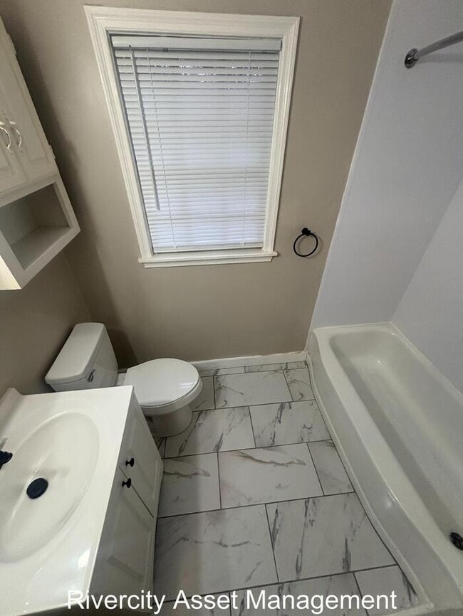 Building Photo - BERCLAIR BEAUTY!!!!!! YOU DON'T WANT TO MISS THIS ONE!!!