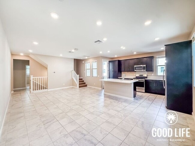 Building Photo - 16755 Coyote Bush Dr