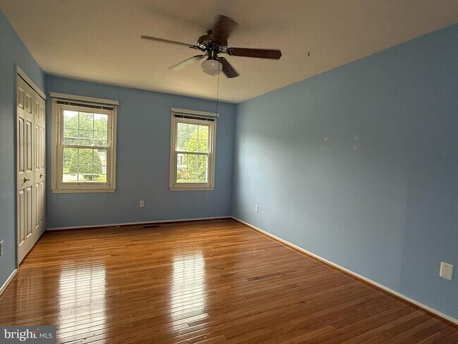 Building Photo - 9613 Ashbourn Dr