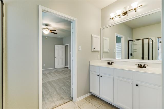 Building Photo - 1229 Artesia Dr