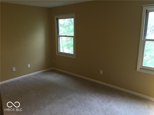 Building Photo - 6022 S Bay Dr