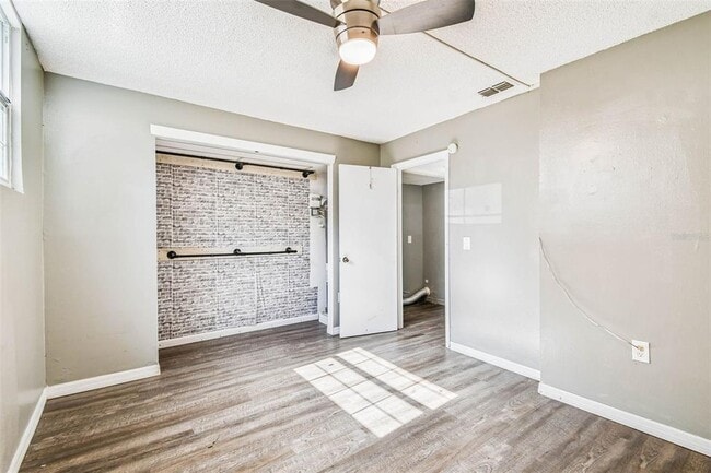 Building Photo - 103 Brigadoon Dr