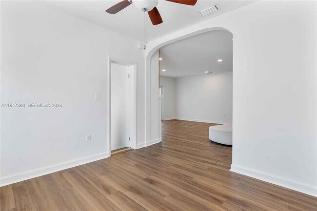 Building Photo - Southwest 26th Street, Miami, FL 33133 - 3 BR 2 BA single-family home