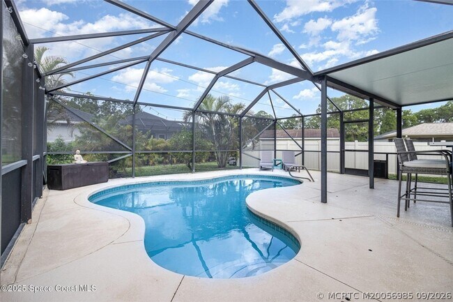 Building Photo - 1726 Loquat Ct NW