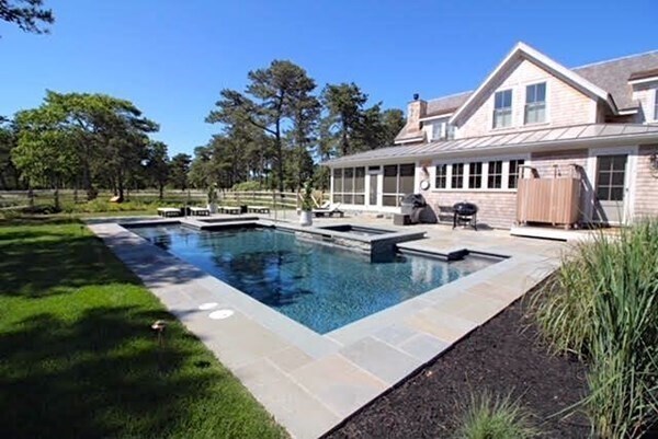 Building Photo - 7 Mill Hill Farms Rd
