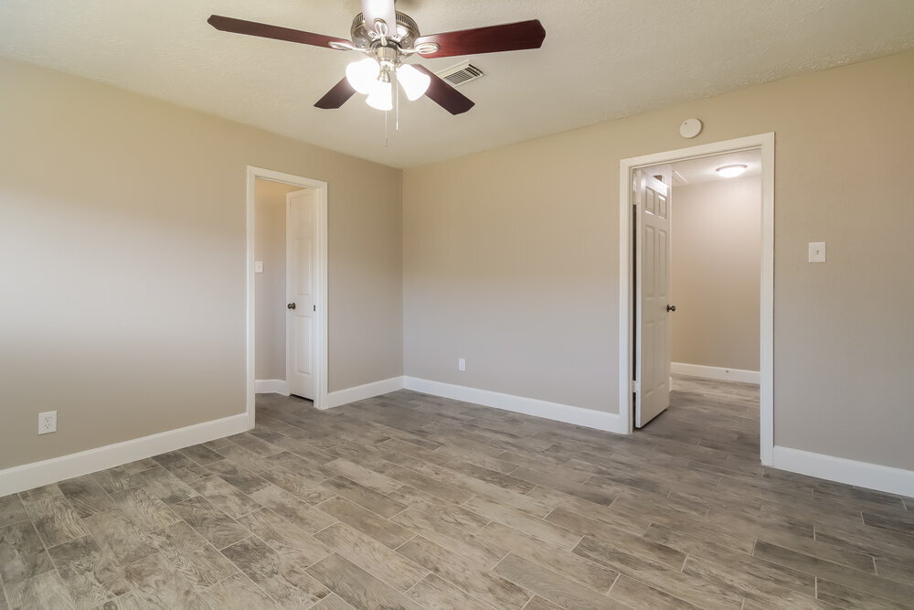 Building Photo - 1814 Pilgrims Point Dr