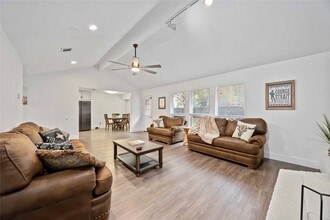 Building Photo - 22419 Deville Dr