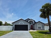 Building Photo - 763 Country Woods Cir