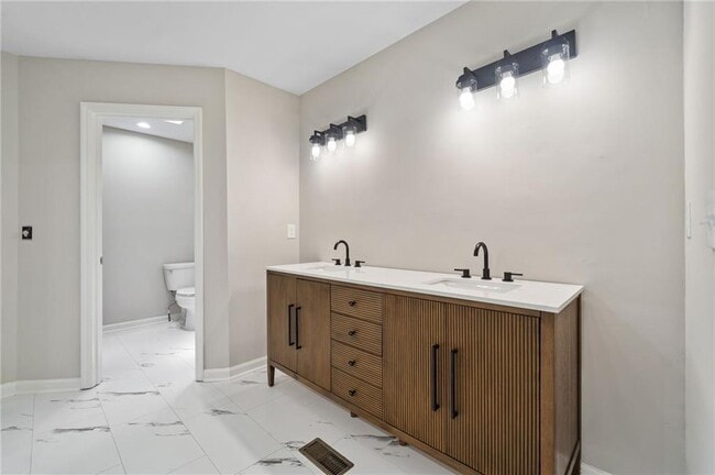 Building Photo - 4528 Lashley Ct NE