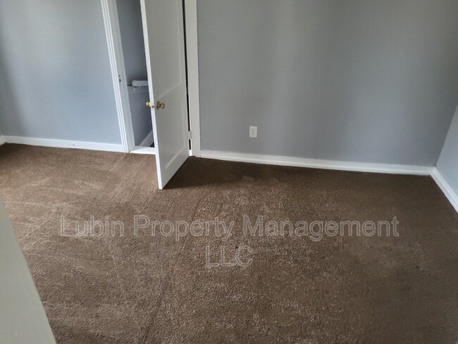 Building Photo - 1490 Dallas St