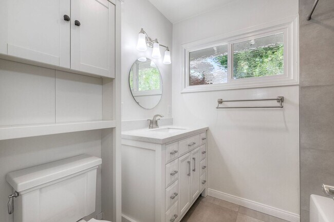 Building Photo - San Diego- Near Del Cerro - Refreshed 4 bed / 2 bath Home w/Solar ,A/C, Large Yard, Garage, and M...