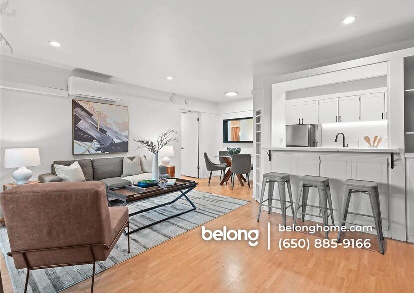 Building Photo - 500 W Middlefield Rd