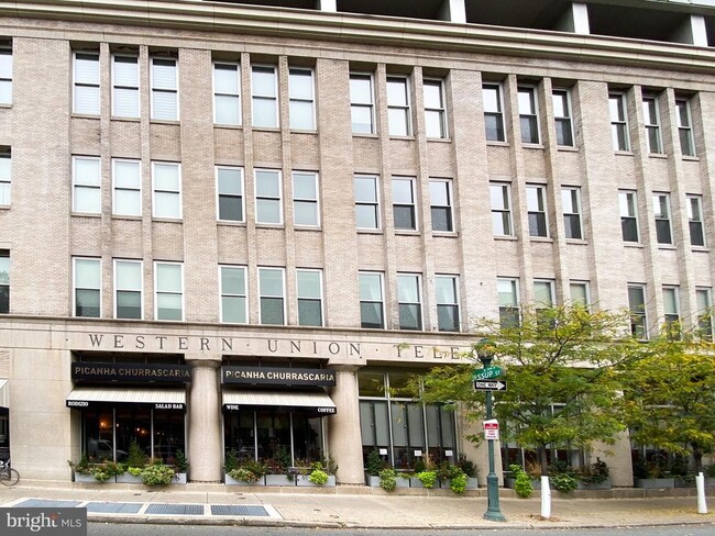 Building Photo - 1101 Locust St